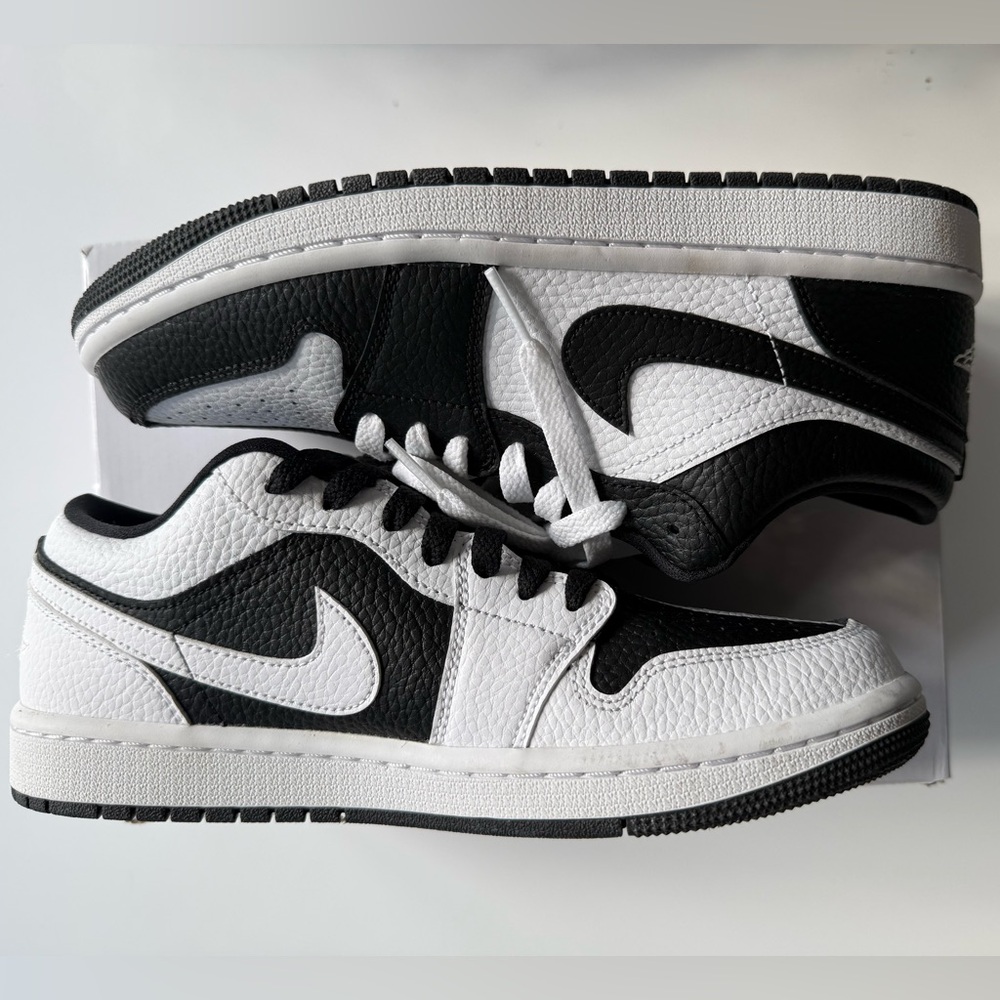 AIR JORDAN 1 LOW